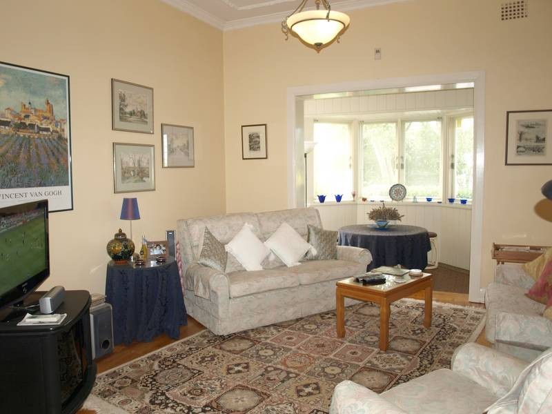 20 Seabrook Avenue, Russell Lea NSW 2046