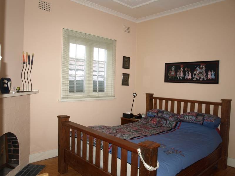 20 Seabrook Avenue, Russell Lea NSW 2046