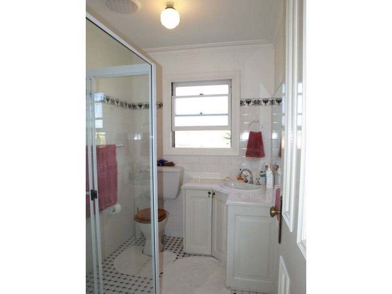 20 Seabrook Avenue, Russell Lea NSW 2046