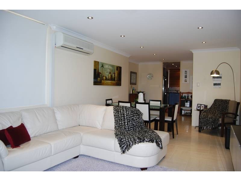 17/9 Bortfield Drive, Chiswick NSW 2046