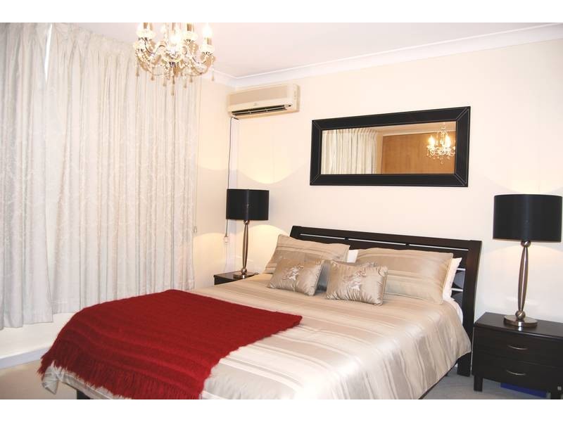 17/9 Bortfield Drive, Chiswick NSW 2046