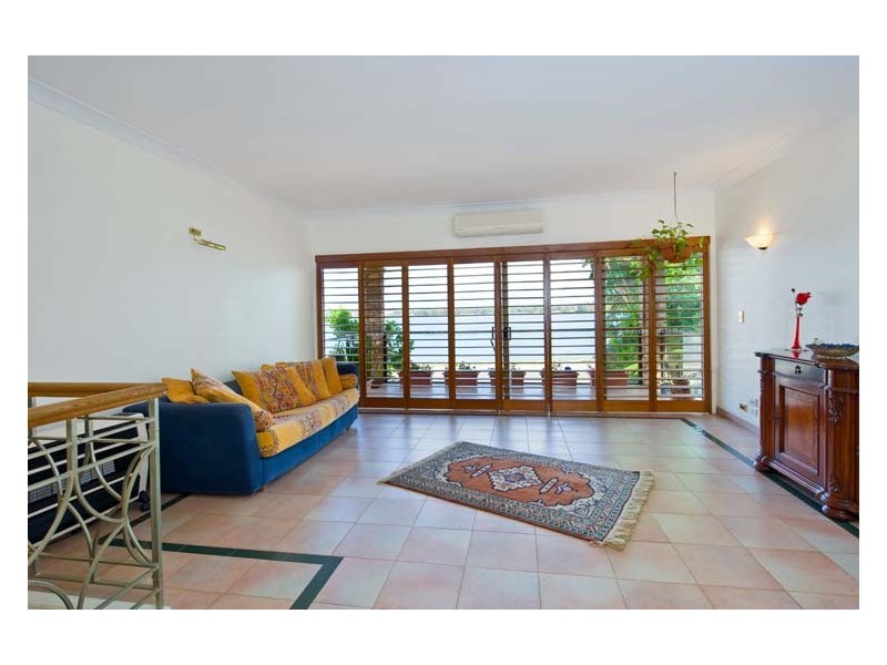 42 Wymston Parade, Abbotsford NSW 2046