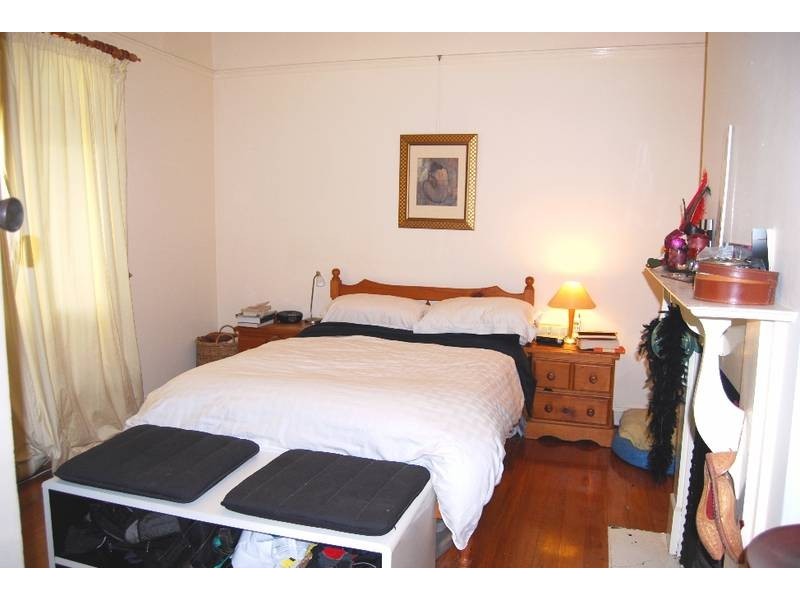 8 Bay Road, Russell Lea NSW 2046