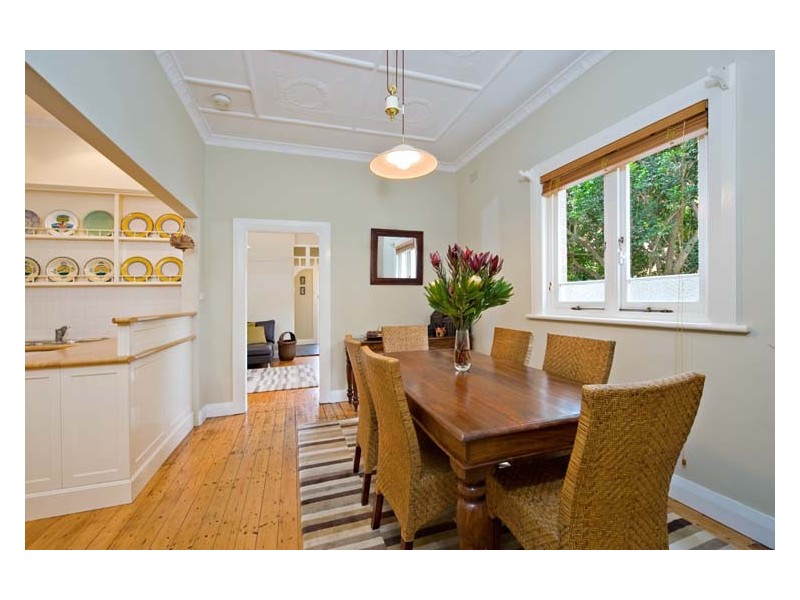 9 Warwillah Road, Russell Lea NSW 2046