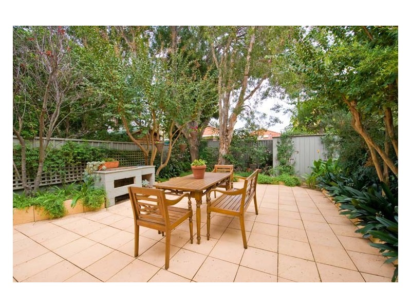 9 Warwillah Road, Russell Lea NSW 2046