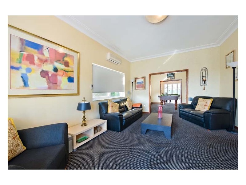 12 Warwillah Road, Russell Lea NSW 2046
