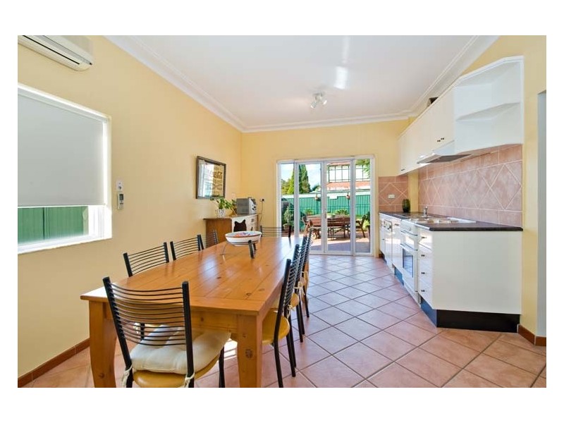 12 Warwillah Road, Russell Lea NSW 2046