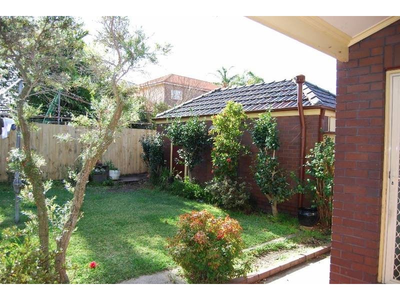 62 Henley Marine Drive, Rodd Point NSW 2046