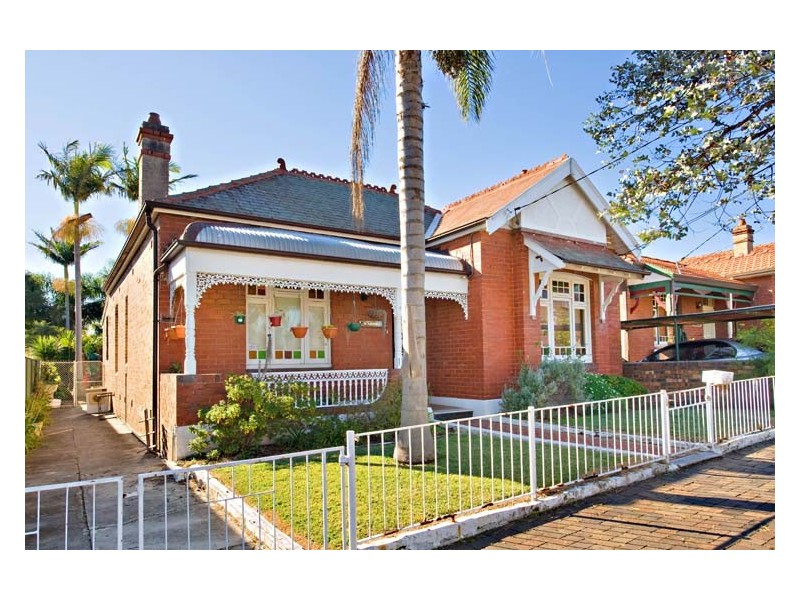 11 Albermarle Street, Marrickville NSW 2204