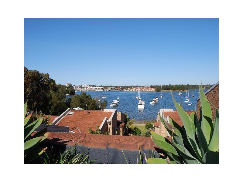 2/45-49 Pellisier Road, Putney NSW 2112