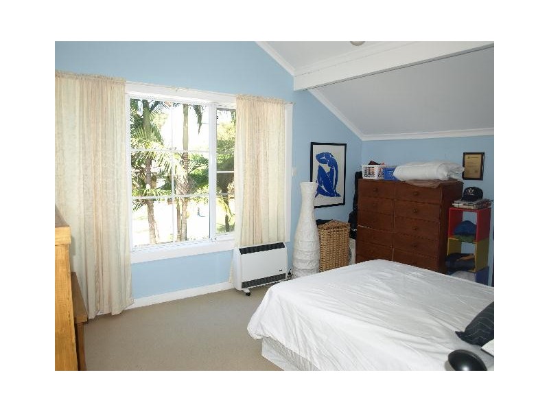 135 Lyons Road, Drummoyne NSW 2047