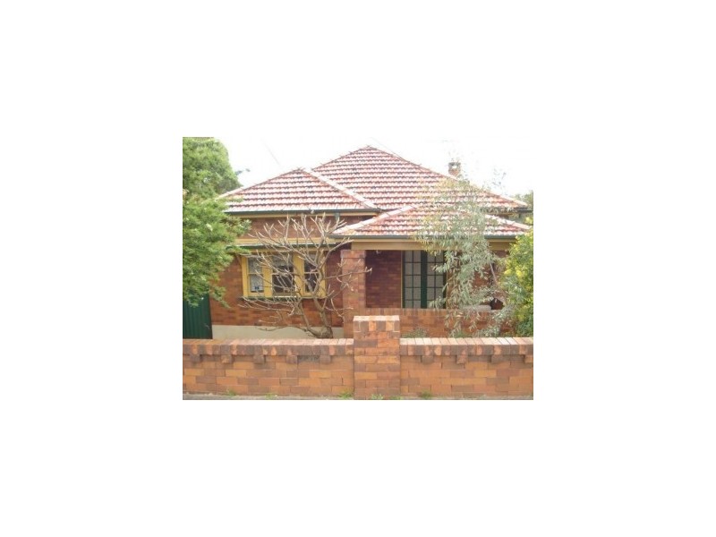 305 Lyons Road, Russell Lea NSW 2046