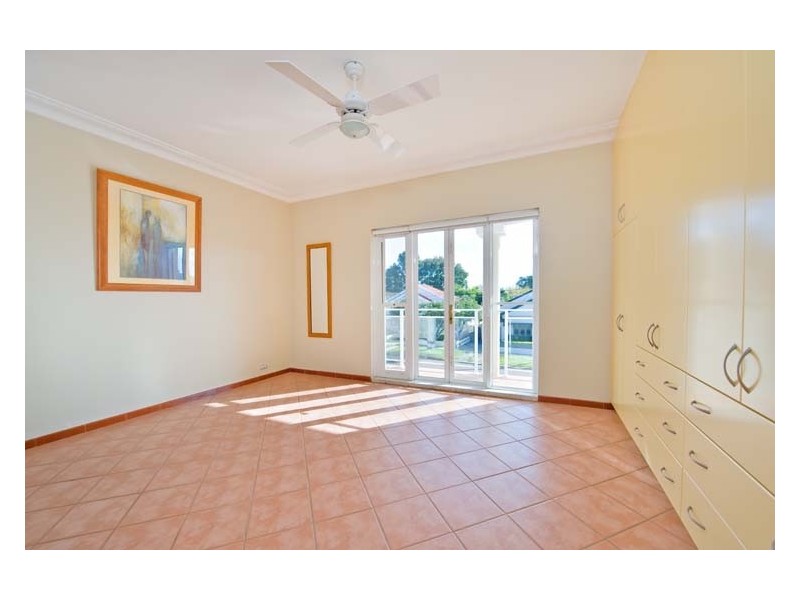 12 Warwillah Road, Russell Lea NSW 2046