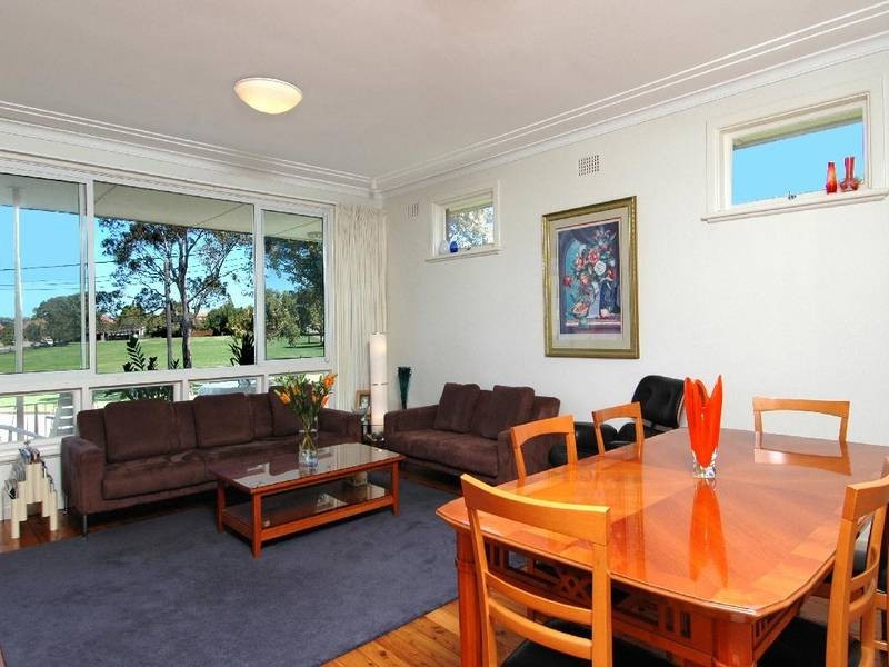 75 Barnstaple Road, Russell Lea NSW 2046