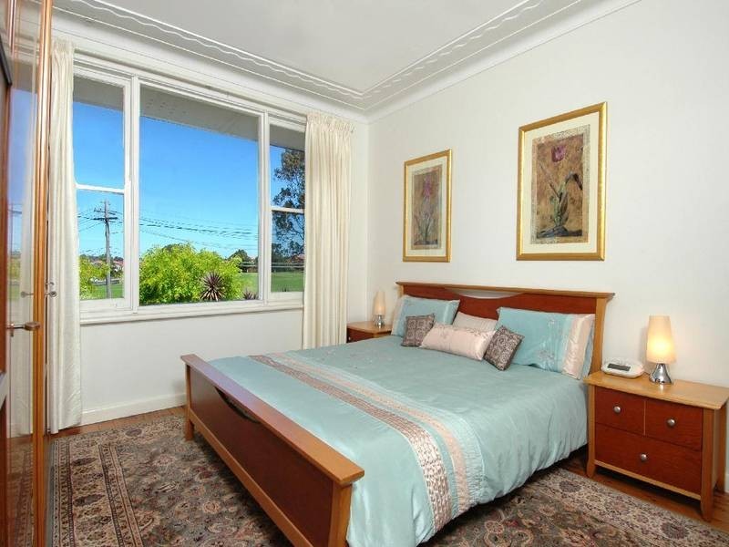 75 Barnstaple Road, Russell Lea NSW 2046