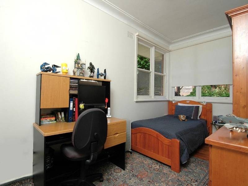 75 Barnstaple Road, Russell Lea NSW 2046