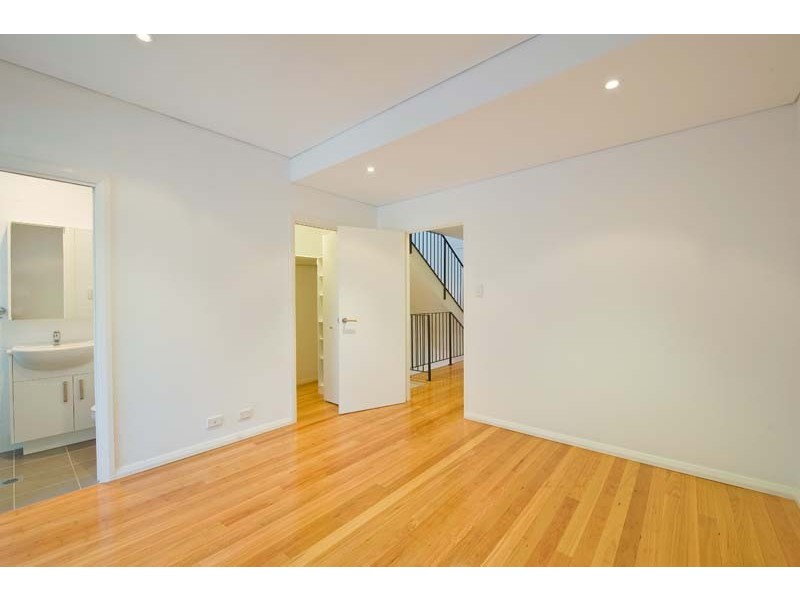 3/163-165 Hampden Road, Abbotsford NSW 2046