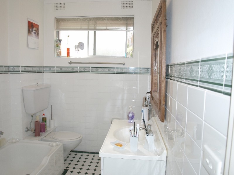 13/22 The Parade, Russell Lea NSW 2046