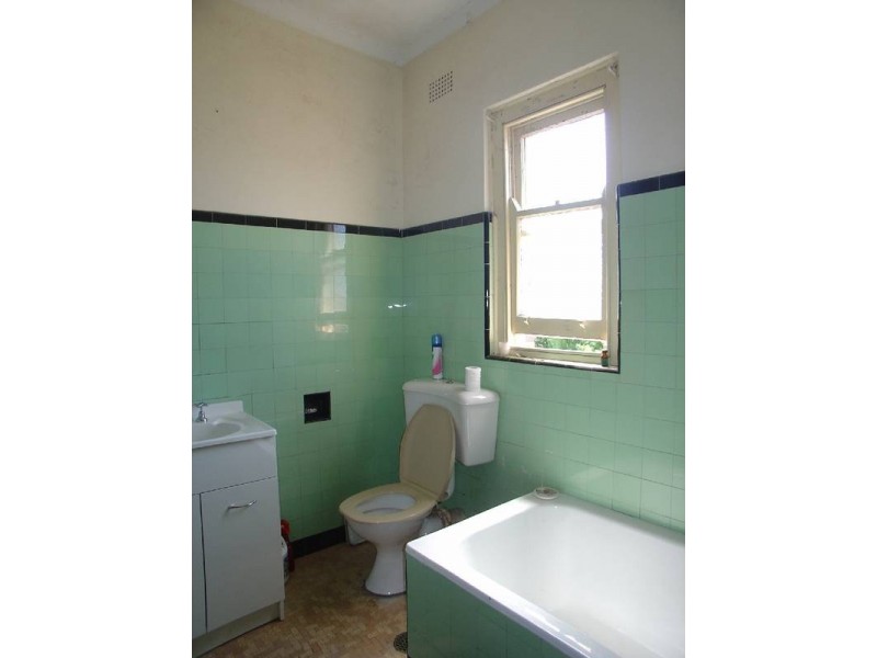 105 Victoria Road, Gladesville NSW 2111