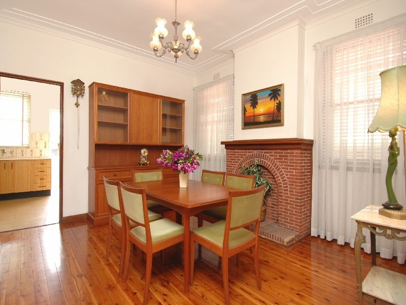 24 Princess Avenue, Rodd Point NSW 2046