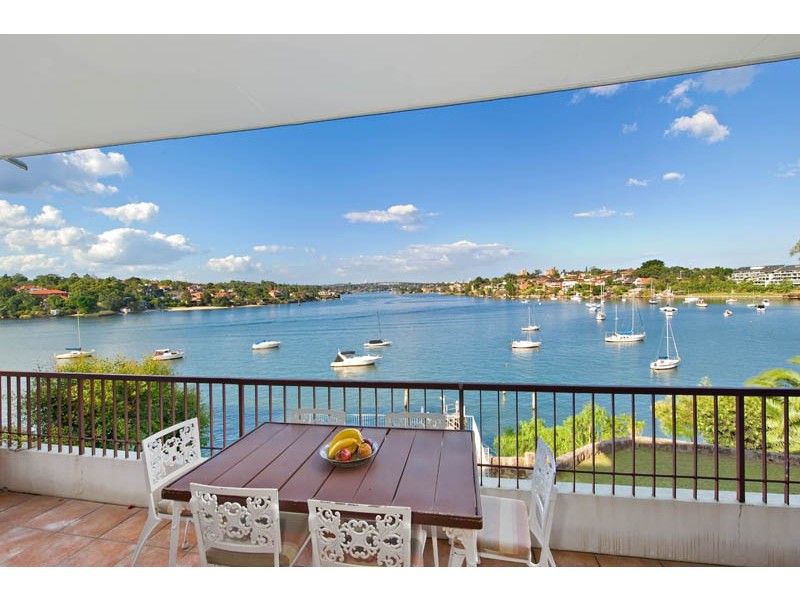 2/8 Walton Crescent, Abbotsford NSW 2046