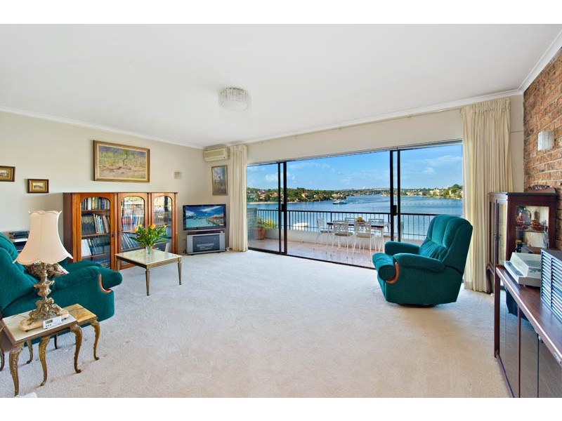 2/8 Walton Crescent, Abbotsford NSW 2046