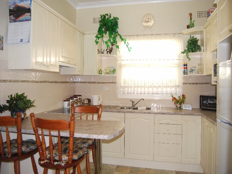 40 Princess Avenue, Rodd Point NSW 2046