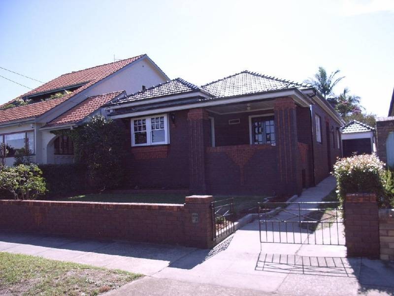 62 Henley Marine Drive, Rodd Point NSW 2046