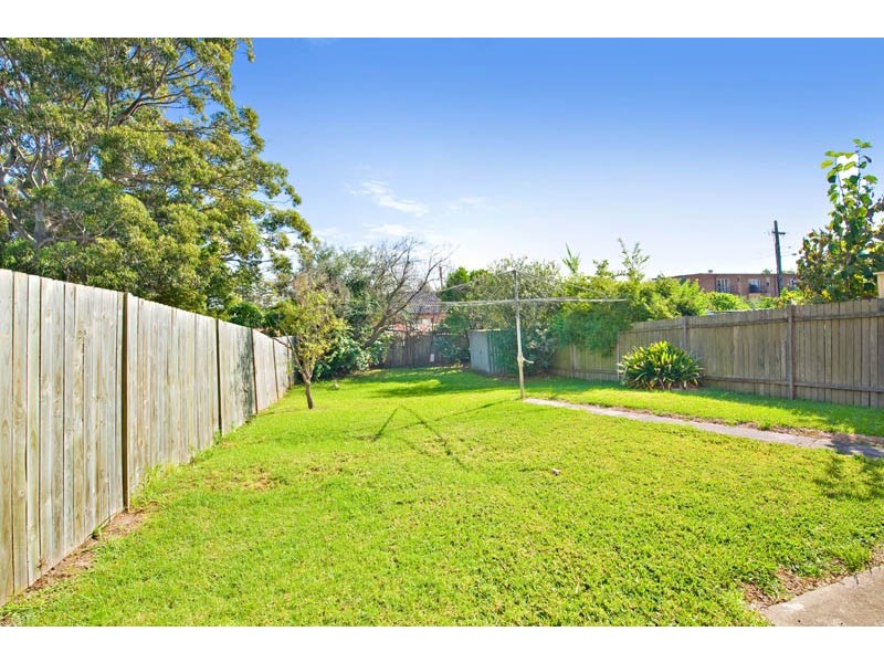 140 Lyons Road, Drummoyne NSW 2047