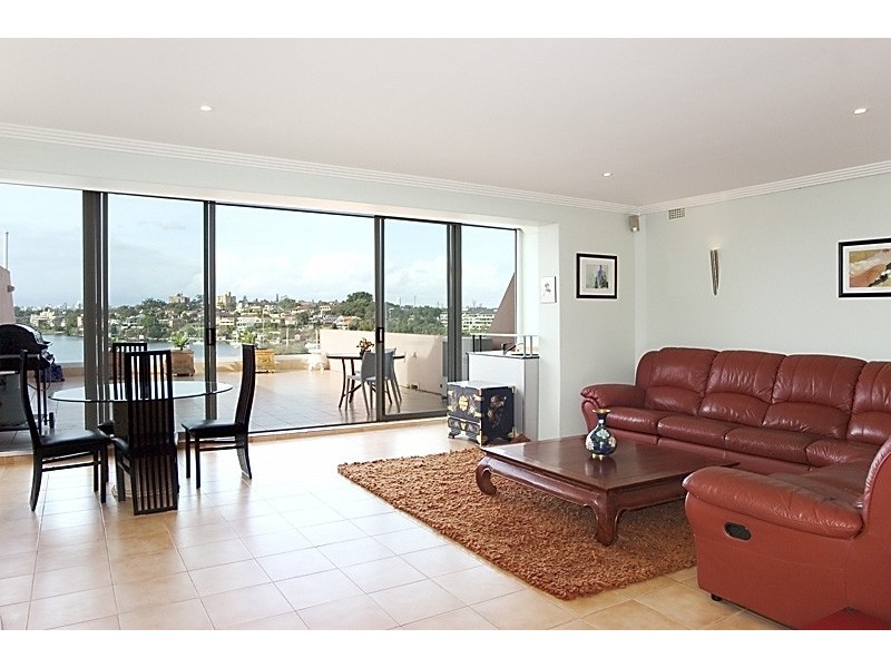 7/8 Walton Crescent, Abbotsford NSW 2046