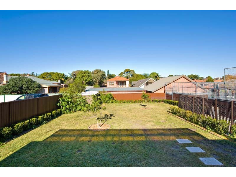 14 Arthur Street, Ashfield NSW 2131