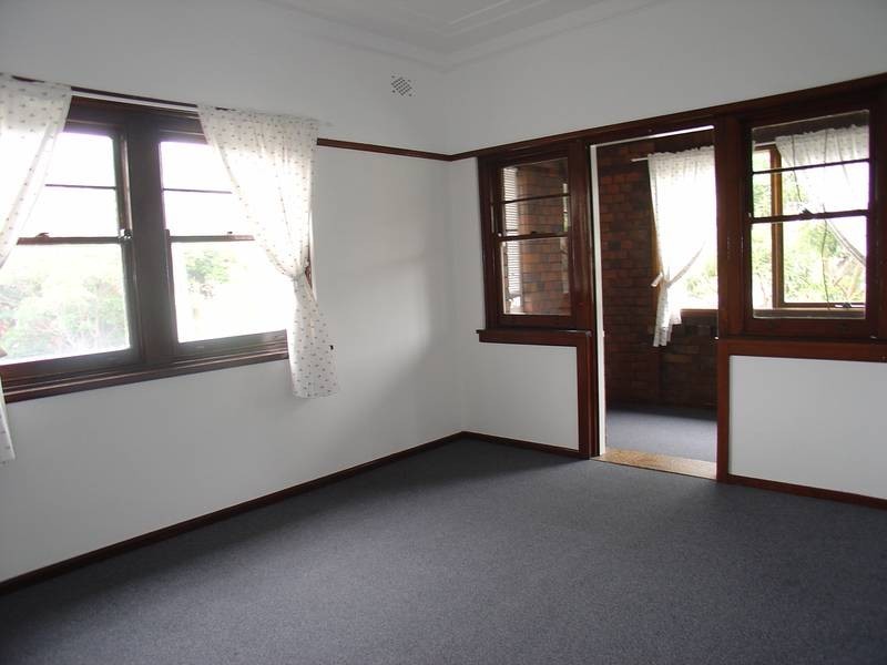 4/10 Chandos St, Ashfield NSW 2131
