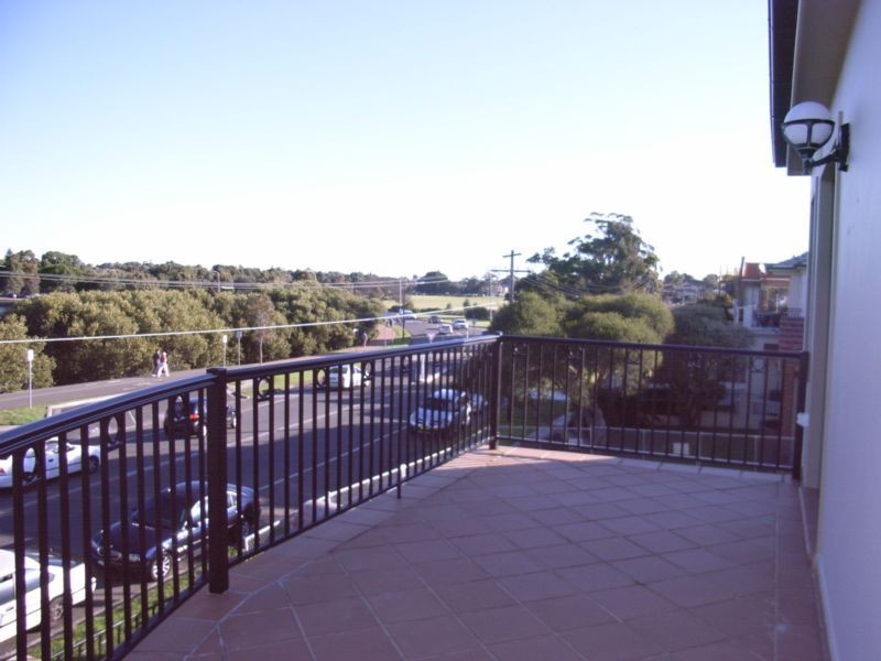 59 Henley Marine Drive, Rodd Point NSW 2046