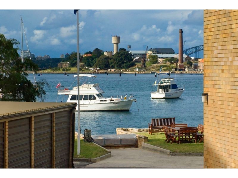 2/104 St Georges Crescent, Drummoyne NSW 2047