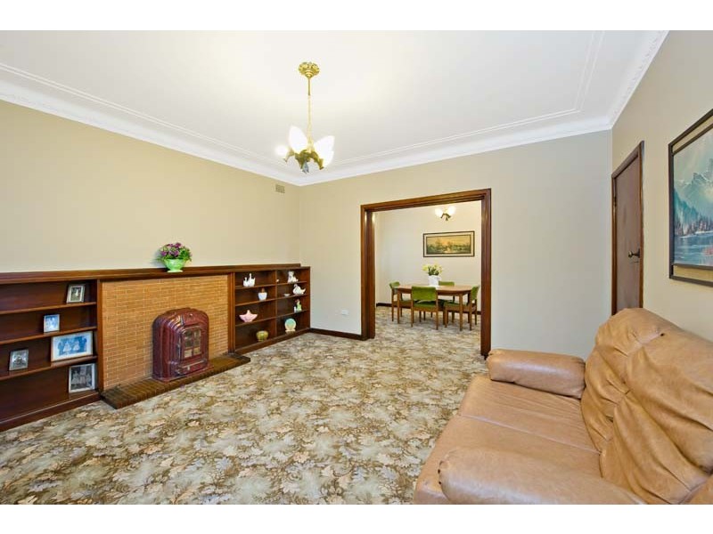 2 Stuart Crescent, Drummoyne NSW 2047