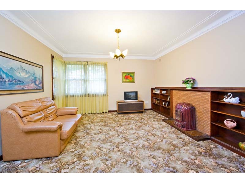 2 Stuart Crescent, Drummoyne NSW 2047