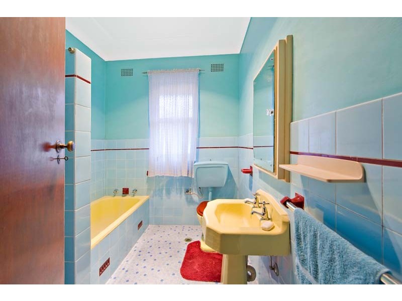 2 Stuart Crescent, Drummoyne NSW 2047