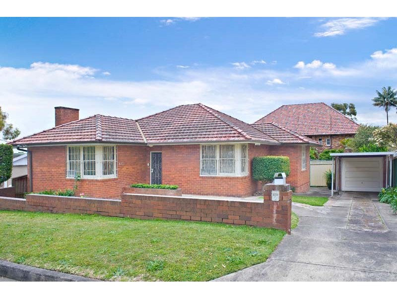 2 Stuart Crescent, Drummoyne NSW 2047