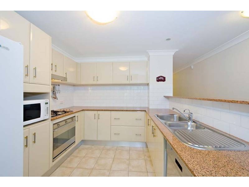 2/1 Kings Bay Avenue, Five Dock NSW 2046