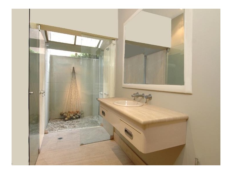 24 Lyons Rd, Drummoyne NSW 2047
