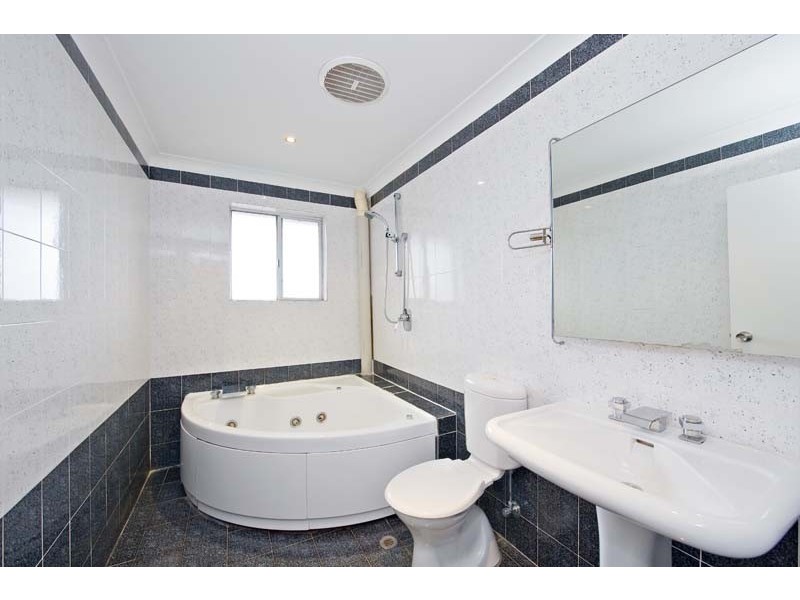 24/183 Hampden Rd, Abbotsford NSW 2046