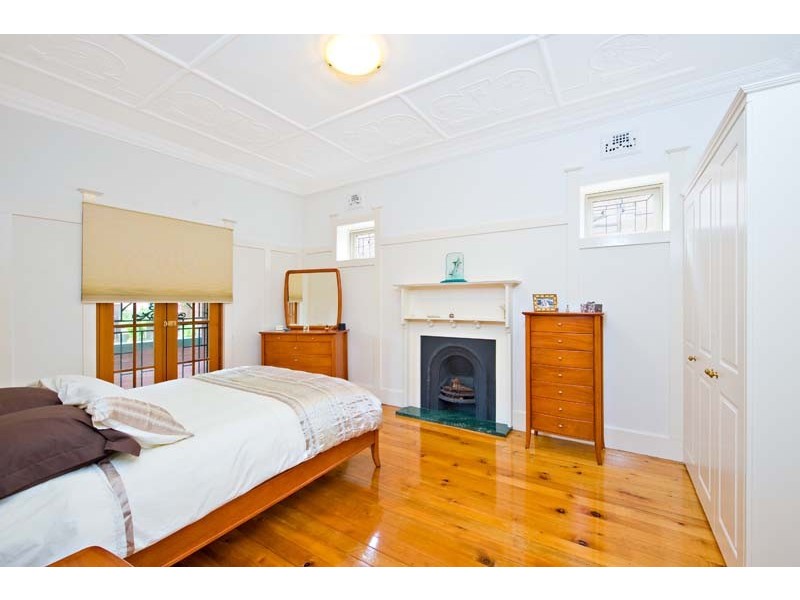 131 Lyons Road, Drummoyne NSW 2047