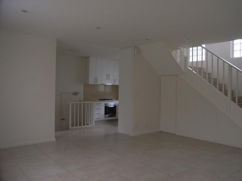166 Lyons Road, Drummoyne NSW 2047