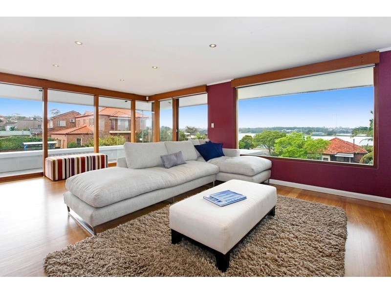 1 Seabrook Ave, Russell Lea NSW 2046