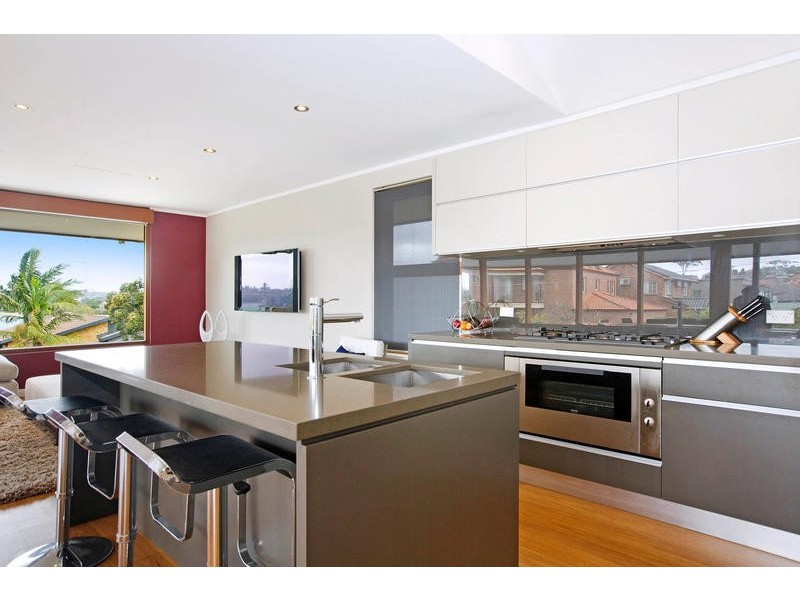 1 Seabrook Ave, Russell Lea NSW 2046
