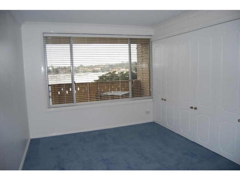 5/19 Bortfield Drive, Chiswick NSW 2046