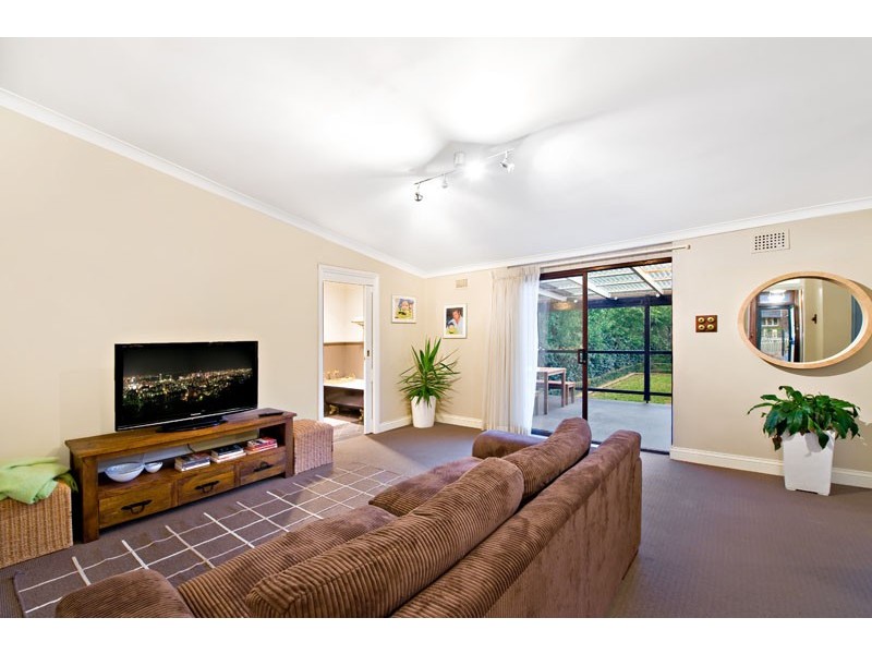 12 Riverside Avenue, Putney NSW 2112