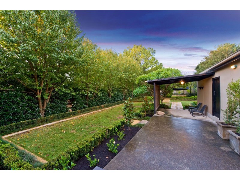 12 Riverside Avenue, Putney NSW 2112