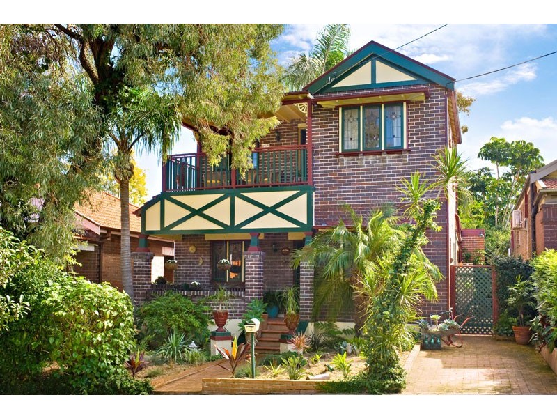 12 Potter Street, Russell Lea NSW 2046