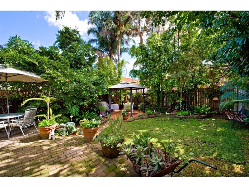 12 Potter Street, Russell Lea NSW 2046